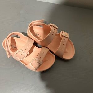 Cat & Jack - Peach Sandals Size 9 - EUC